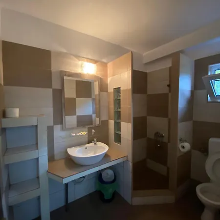 Leul Guest house Jupiter